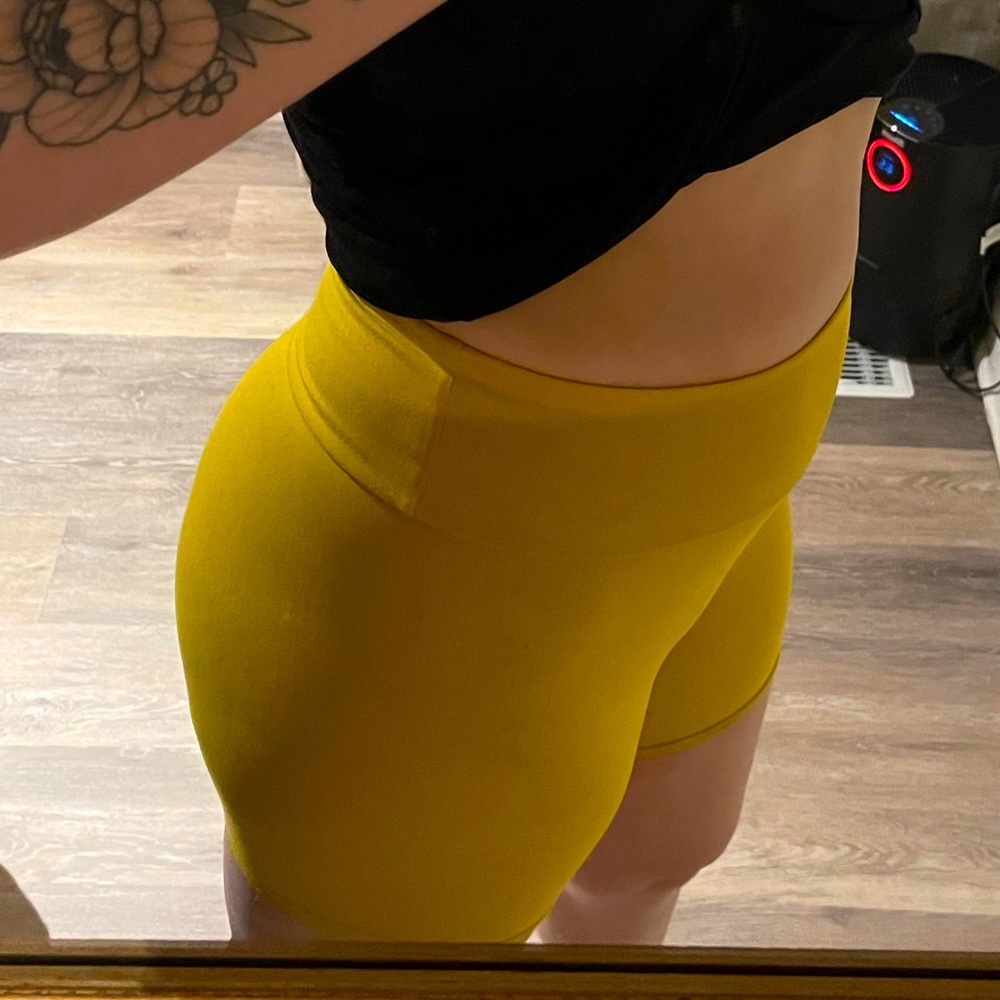 Wild Fable Mustard Yellow Biker Shorts🌙🍦